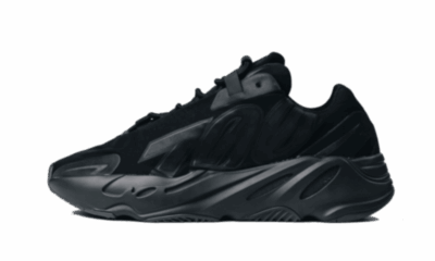 MNVN TRIPLE BLACK