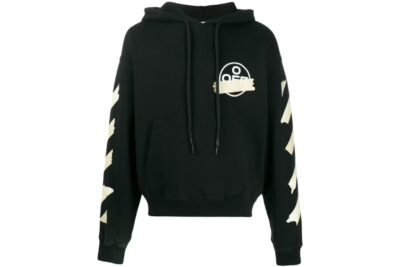 HOODIE – OFF-W.