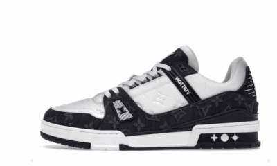 .Trainer white black